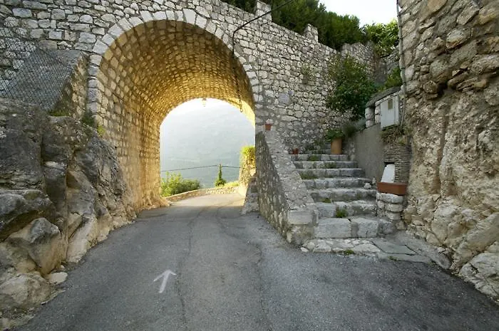 Maison Rose Villa Le Bar-sur-Loup 0*,  France